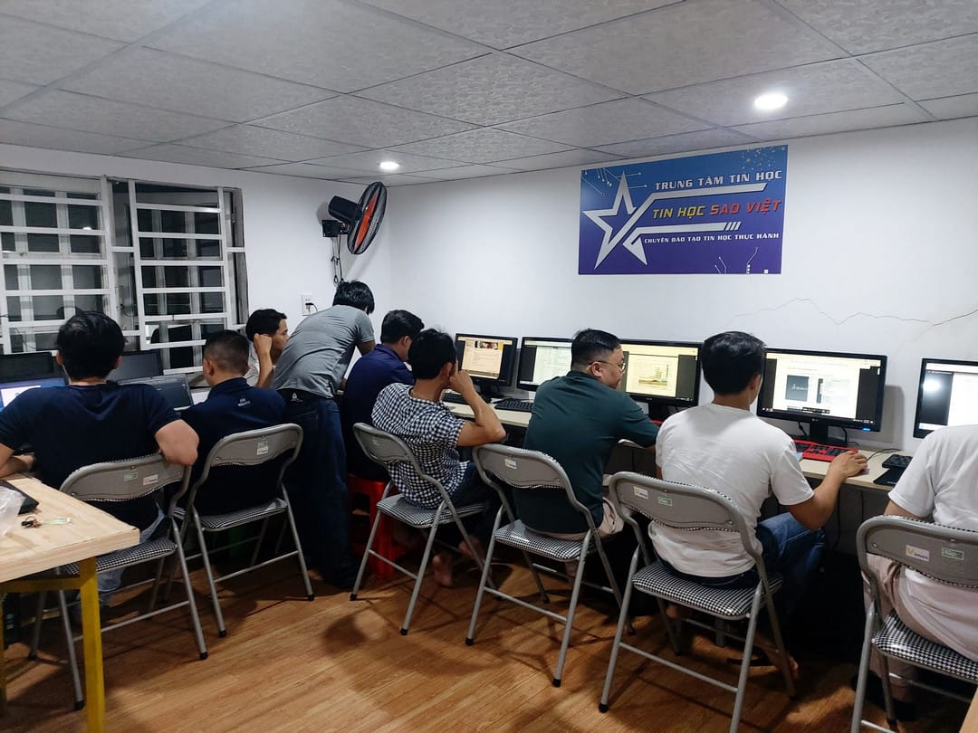 học vi tính cấp tốc
