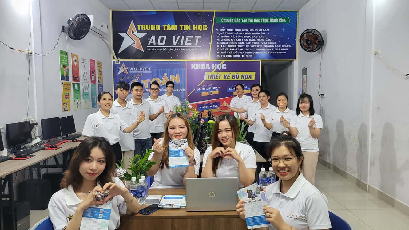 trung tâm tin học