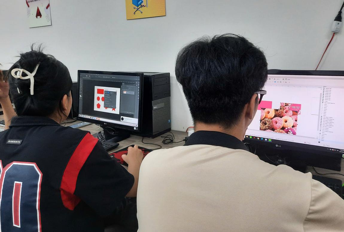 học viên thực hành 100% trong khóa học coreldraw