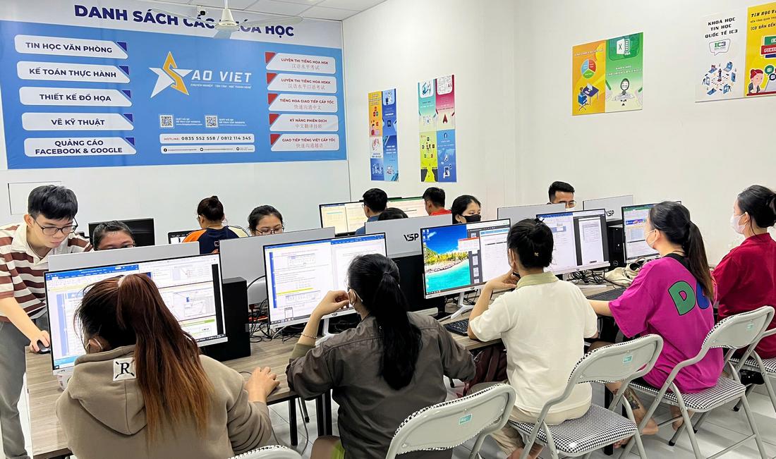 Tại Sao Bạn Nên Chọn Trung Tâm Tin Học Sao Việt