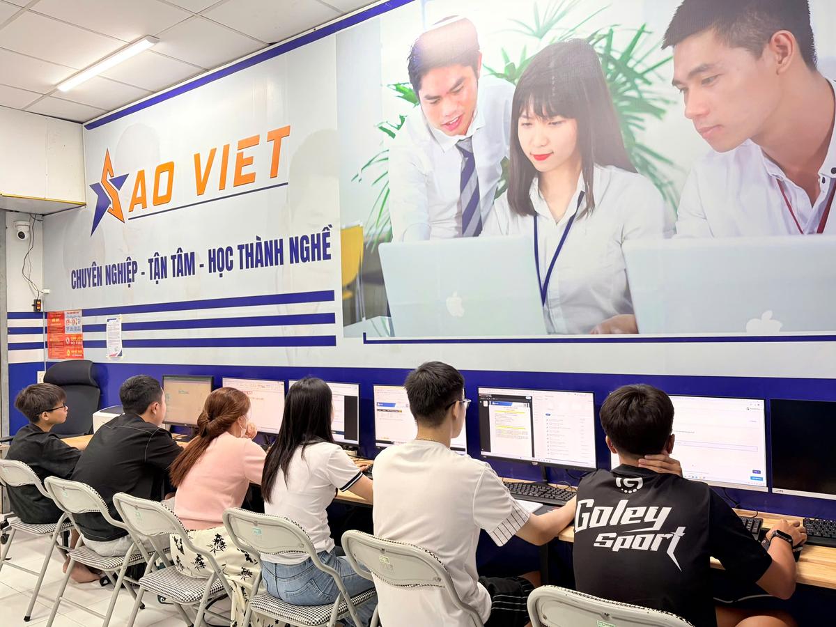 Hoạt động chuyên môn tại Trung Tâm Tin Học Sao Việt
