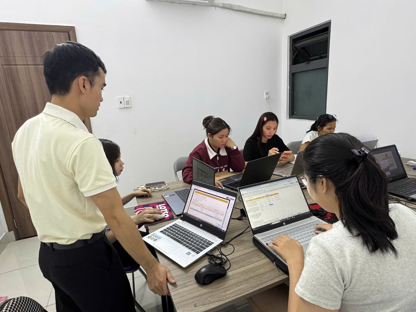Bảng giá dịch vụ kế toán tại doanh nghiệp theo ngành