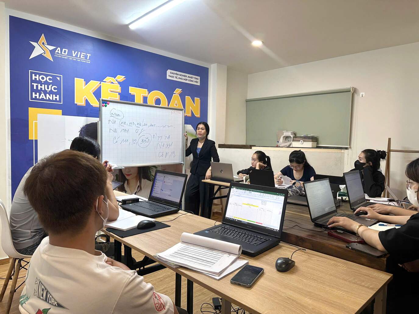 Bảng giá dịch vụ kế toán tại TP.HCM uy tín